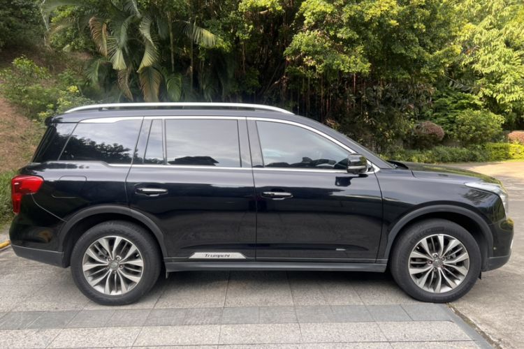 Used GAC Trumpchi GS8 2017 320T Two-Wheel Drive Luxury Smart Connectivity Version (7 Seats)