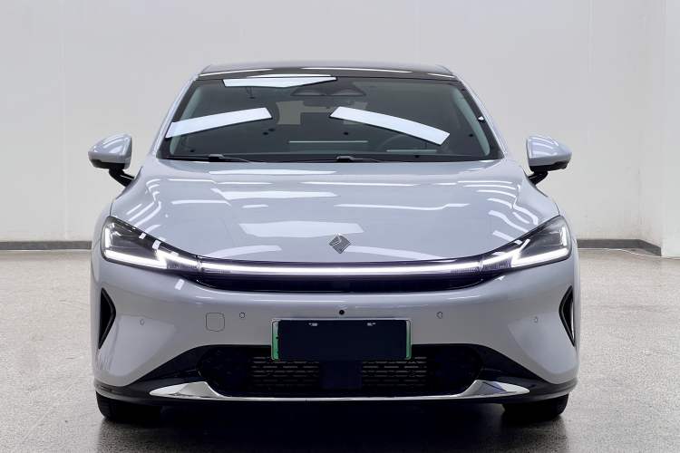 Used Baojun Enjoy 2025 Plug-in Hybrid 140km Luxury Edition
