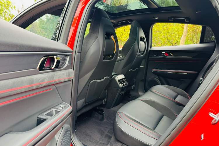 Used Lynk & Co 05 2020 2.0TD Four-Wheel Drive HypeHalo