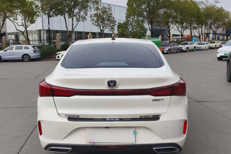 Used Changan Eado 2023 Changan Edition PLUS Blue Whale NE 1.4T GDI DCT Prestige Version
