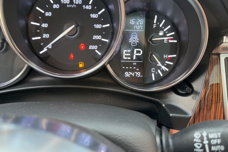 Used Zotye SR9 2017 2.0T Automatic Ultimate Edition