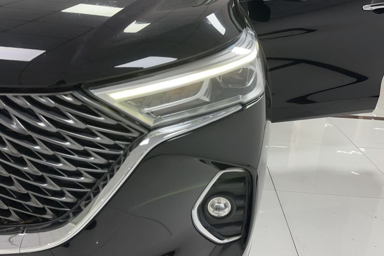 Used Haval M6 2021 PLUS 1.5T DCT Luxury Smart Connectivity Model Left Front Headlight