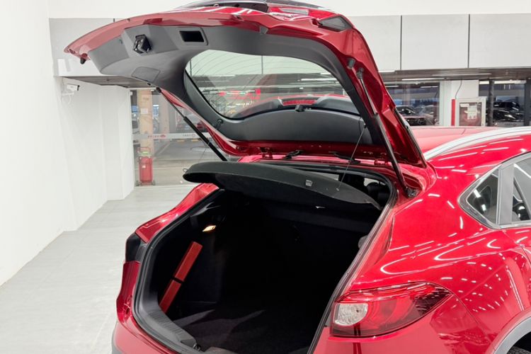 Used Mazda CX-4 2016 2.5L Automatic 4x4 Sky Blue Passion Edition
