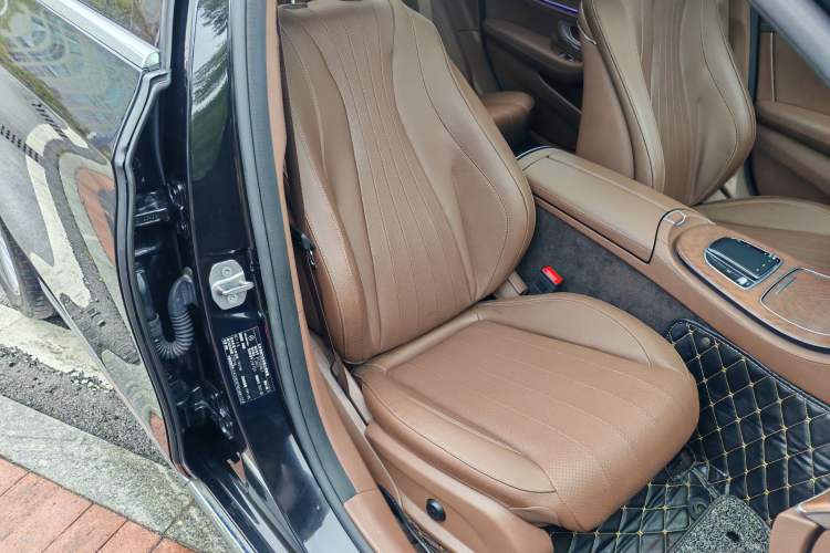 Used Mercedes-Benz E-Class 2021 Facelift E 300 L Stylish Edition
