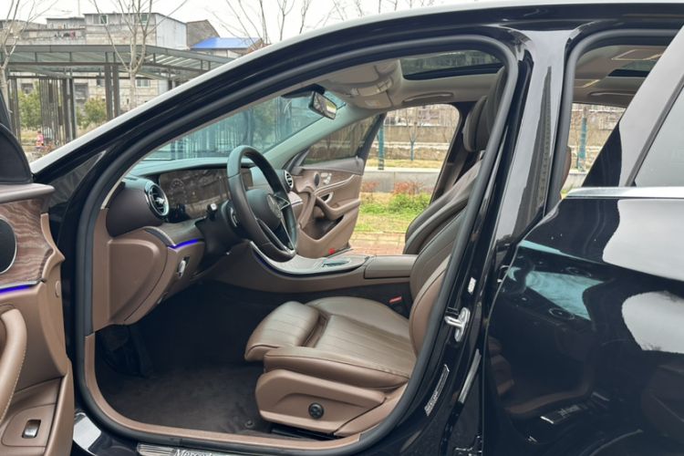 Used Mercedes-Benz E-Class 2022 Second Facelift E 300 L Fashion Edition