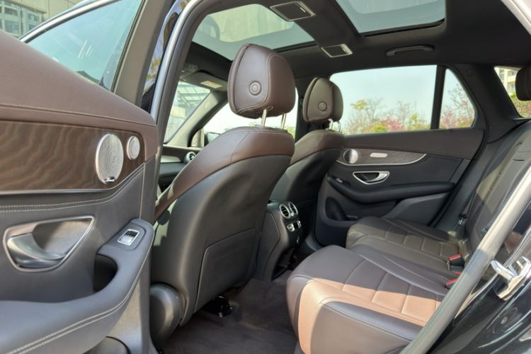 Used Mercedes-Benz GLC 2020 Facelift GLC 300 L 4MATIC Dynamic Edition