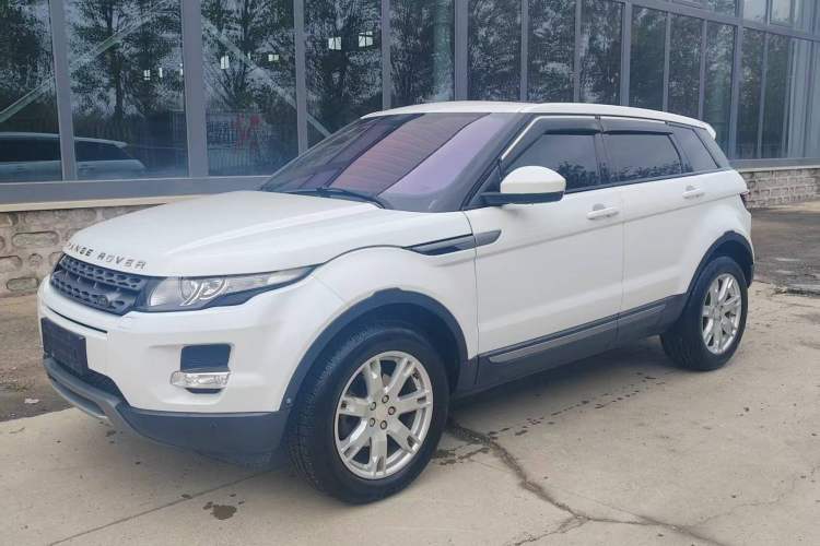 Used Land Rover Range Evoque 2015 2.0T 5-Door Luxury Edition Exterior 1