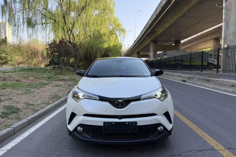 Used Toyota C-HR 2020 2.0L Leading Edition Exterior 1