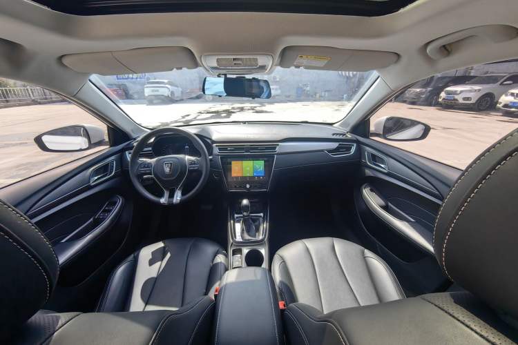 Used Roewe i5 2020 1.5L Automatic 4G Connect Luxury Flagship Edition