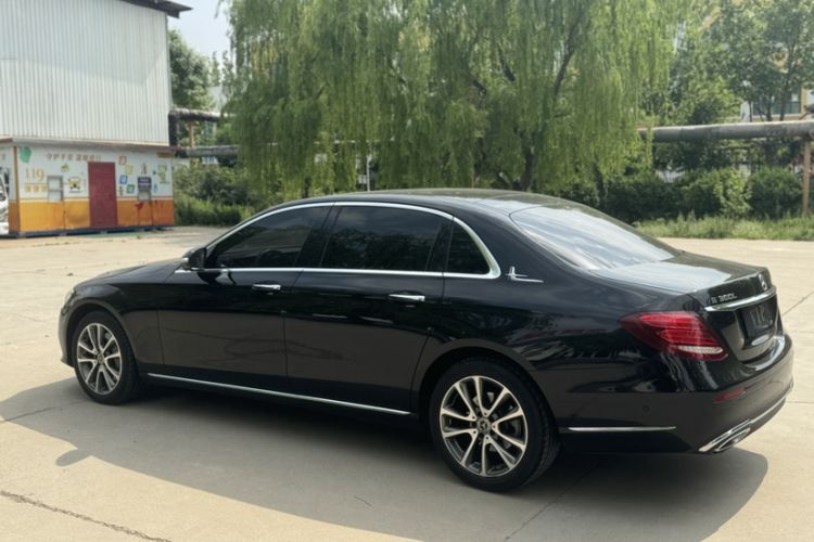 Used Mercedes-Benz E-Class 2019 Facelifted E 300 L Stylish Version Exterior 4