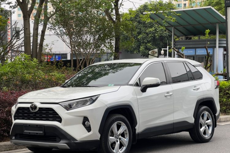 Used Toyota RAV4 2020 2.0L CVT 4x4 Trend Edition