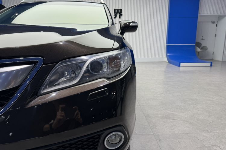 Used Acura RDX 2013 3.0L Two-Wheel Drive Elite Edition
