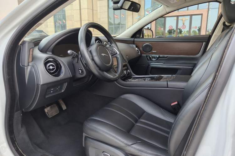 Used Jaguar XJ 2015 XJL 3.0 SC Elegant Business 80th Anniversary Limited Edition