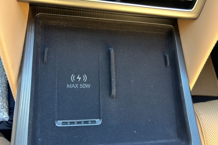 Used BYD Song L DM-i 2024 112 km Beyond Edition
