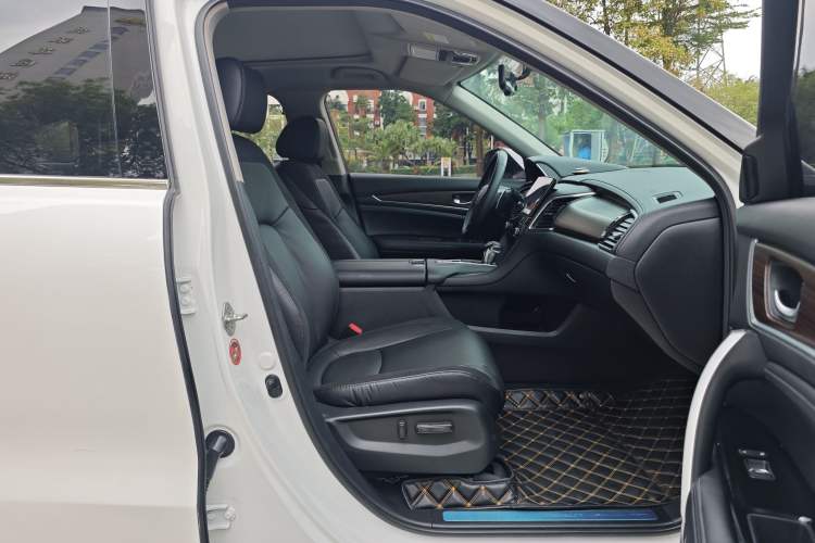 Used Honda Avancier 2017 240TURBO Two-Wheel Drive Comfort Version Right Front Seat