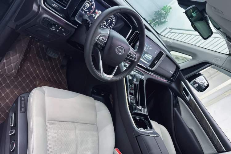 Used GAC Trumpchi M8 2021 Master Series 390T Ultimate Edition Interior 4