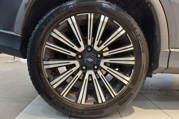 Used CHANGAN OSHAN X5 2021 1.5T DCT Luxury Edition Exterior 11