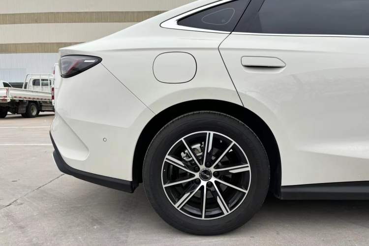 Used BYD Seal 06 New Energy 2025 DM-i Smart Drive 120KM Deluxe Model