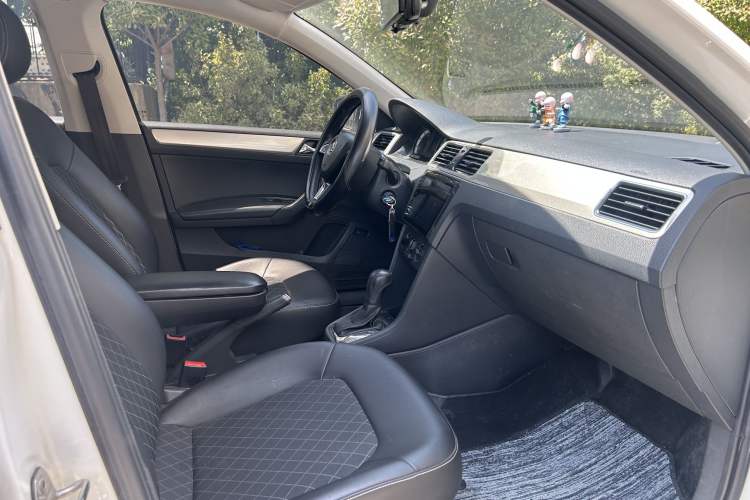 Used Skoda Rapid 2019 1.5L Automatic Comfort Edition China VI Standard