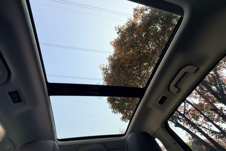 Used Chery Tiggo 8 PRO 2022 290T Two-Wheel Drive Sky Dome Edition 5 Seats Interior 6