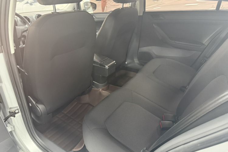 Used Volkswagen Jetta 2017 1.5L Automatic Fashion Model