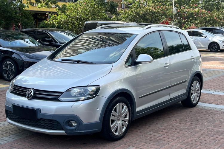 Used Volkswagen Golf 2011 1.4TSI Cross Golf