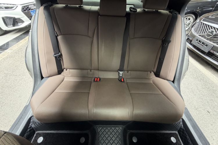 Used Lexus ES 2021 200 Excellence Edition
