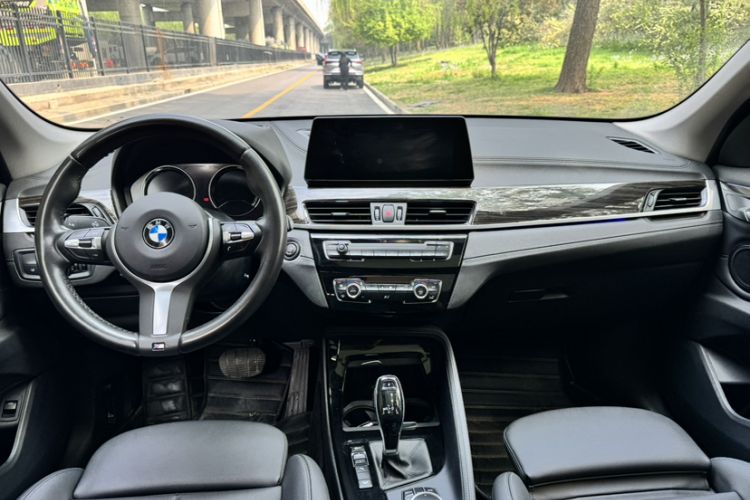 Used BMW X1 2020 xDrive25Li Luxury Edition Interior 1