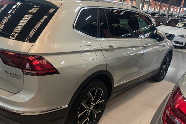 Used Volkswagen Tiguan L 2017 330TSI Automatic Two-Wheel Drive Flagship Edition