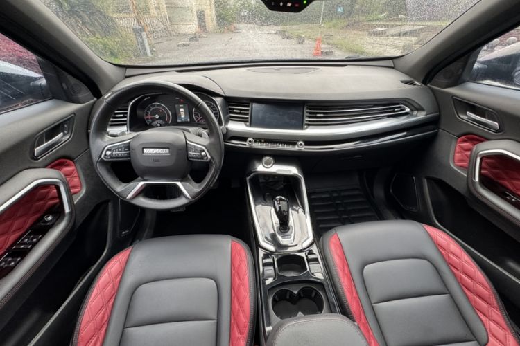 Used Haval H6 2020 2.0 GDIT Automatic GT Champion Edition Interior 2