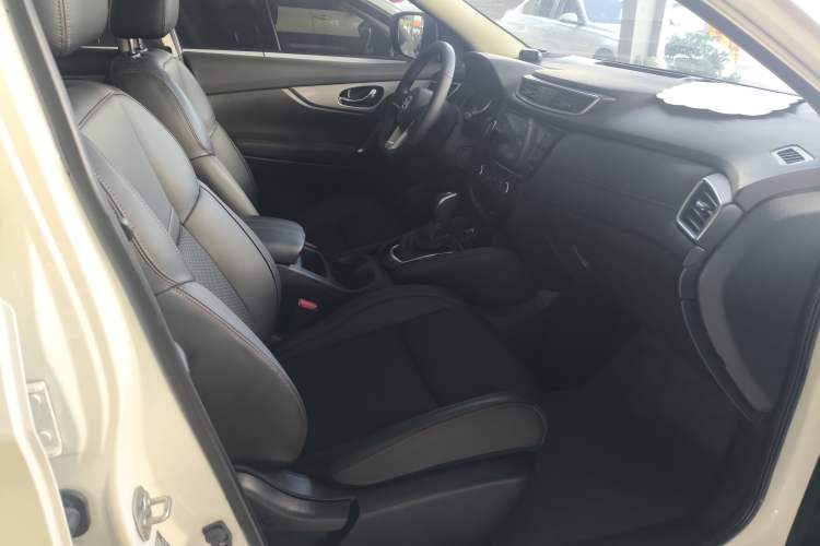 Used Nissan Qashqai 2019 2.0L CVT Luxury Edition
