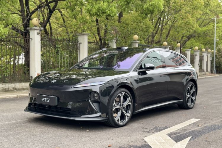Used Nio ET5T 2024 75kWh Touring
