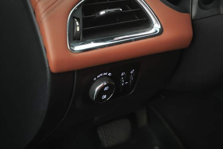 Used Chevrolet Cruze 2015 1.4T DCG Flagship Edition