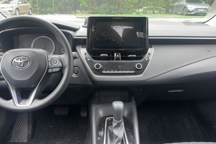 Used Toyota Allion 2022 2.0L Elite Edition Audio And AC Panel