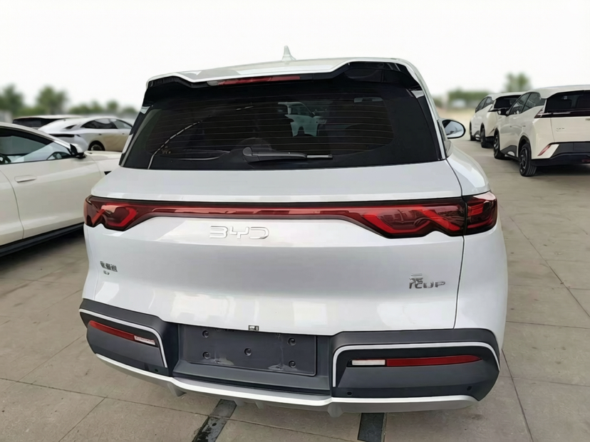 BYD Yuan UP 2024 401KM Leading Edition — снимка 14