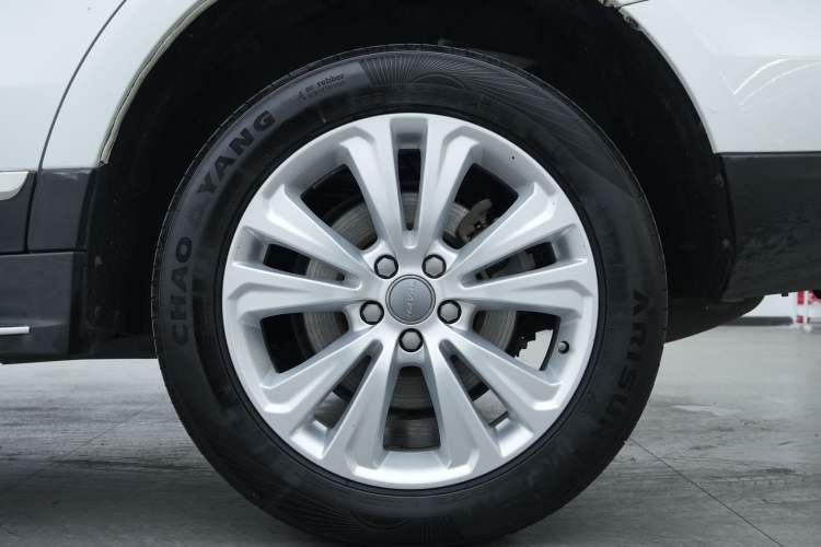 Used Haval H8 2017 2.0T Gasoline Four-Wheel Drive Luxury Model