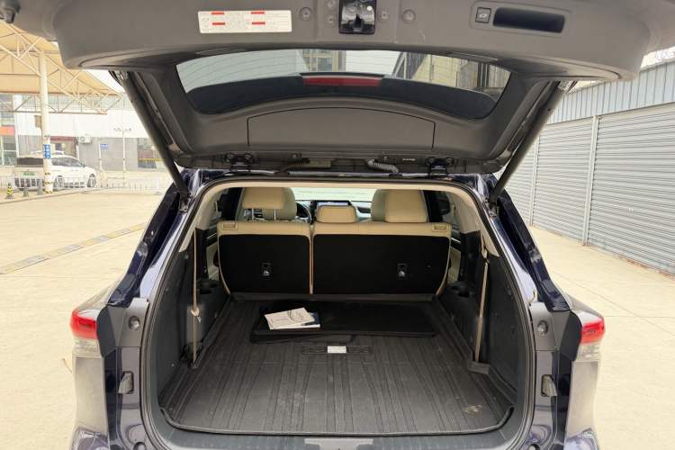 Used Toyota Highlander 2022 Dual-Engine 2.5L Four-Wheel Drive Supreme Edition 7-Seater