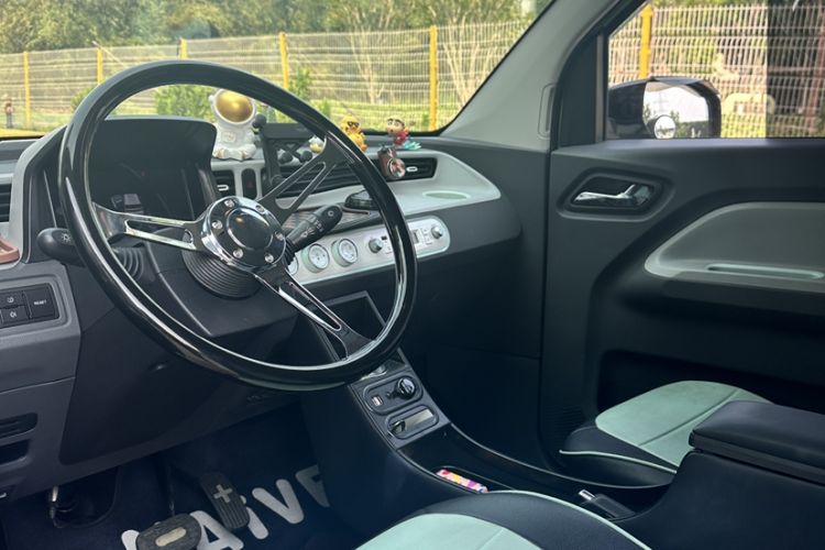 Used Wuling Hongguang MINIEV 2021 Macaron Premium Model – Lithium Iron Phosphate