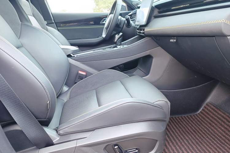 Used Lynk & Co 03 2025 1.5TD DCT Champion Edition Pro