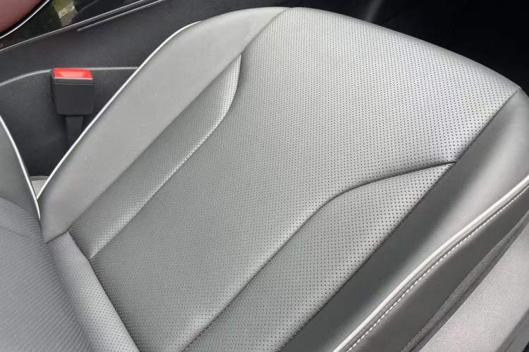 Used Volkswagen ID.6 X 2023 Upgraded Model Pure Long-Range Version
