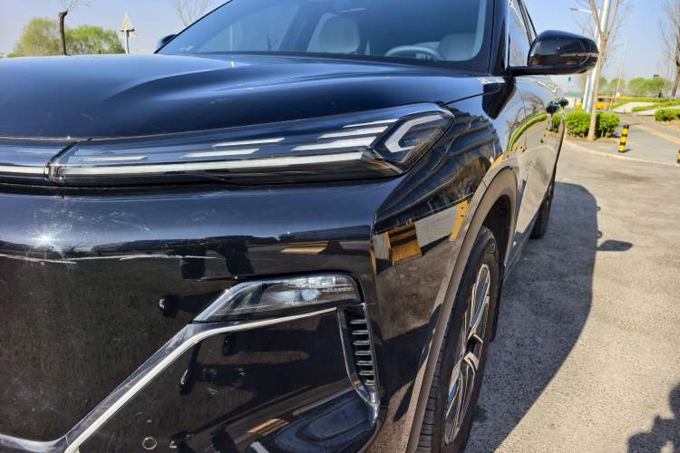 Used Geely Galaxy Xingjian 7 EM-i 2025 120km Exploration+ Version Exterior 3