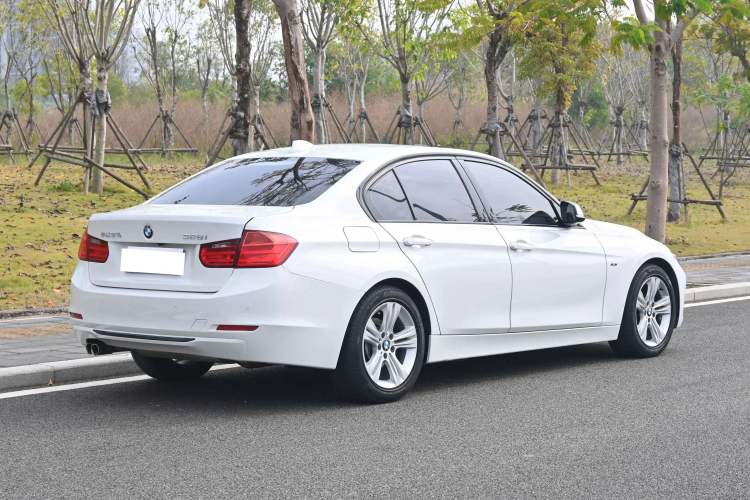 Used BMW 3 Series 2014 328i Sport Design Package
