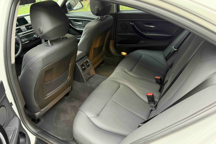 Used BMW 3 Series 2018 318Li
