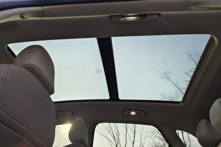 Used MG ES5 2025 525max Rear-Drive Intelligent Driving Version
