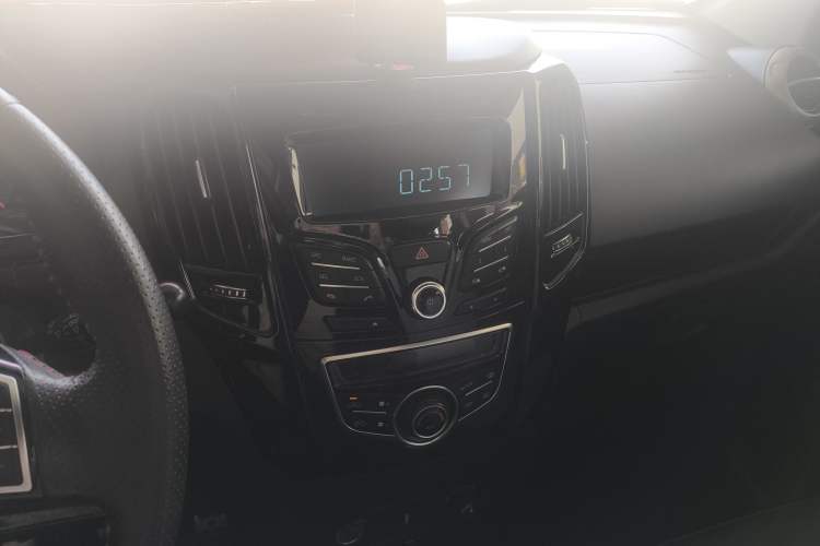 Used Great Wall M4 2014 1.5L Manual Comfort Model