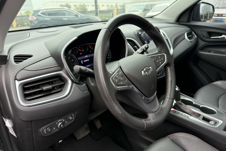 Used Chevrolet Equinox 2019 Redline 550T Automatic All-Wheel-Drive RS Model China VI Standard
