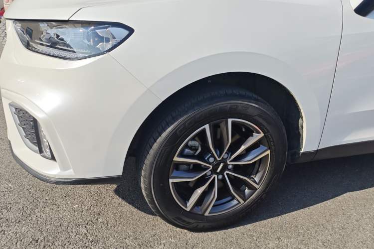 Used Wey VV5 2021 1.5T Two-Wheel Drive Smart Pioneer
