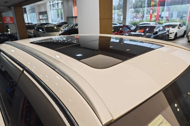 Used Geely Auto Emgrand X7 Sport 2016 1.8TD Automatic Smart Connectivity Version