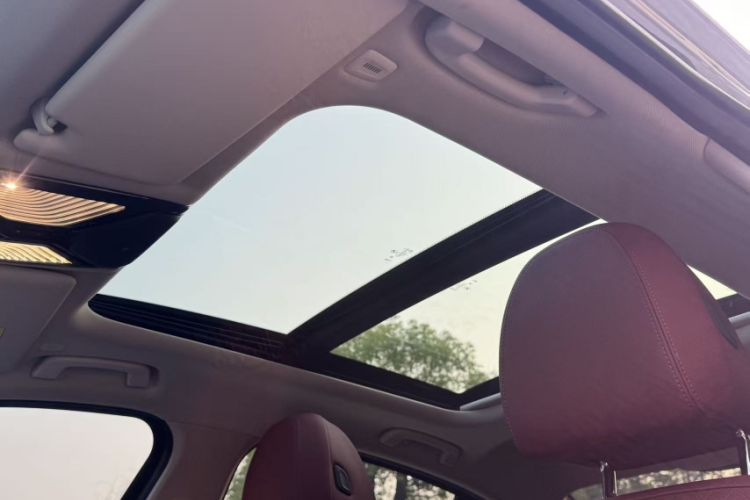 Used BMW 3 Series 2025 325Li M Sport Package Interior 7