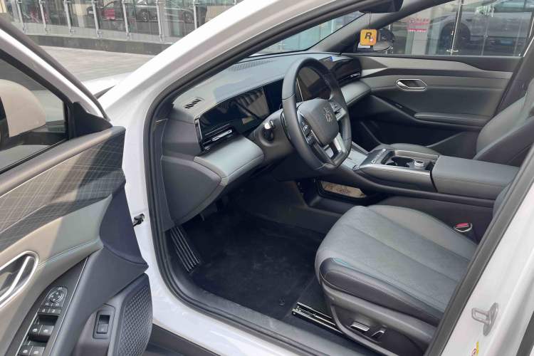 Used BYD Qin L 2025 EV 545KM Excellence Edition